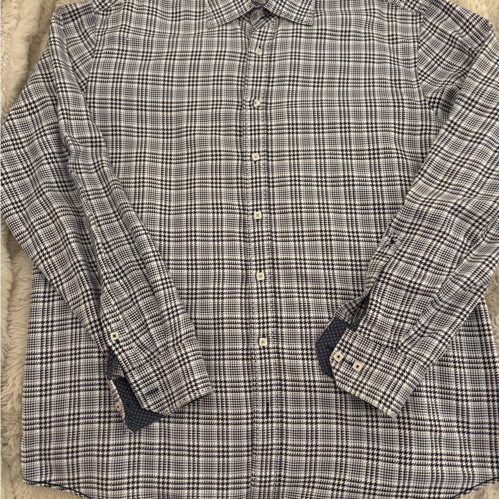 Bugatchi Men's Navy and White Checkered Shirt